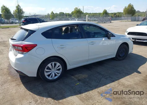 2021 Subaru Impreza 5-Door z USA, uszkodzony, nr VIN 4S3GTAB62M3701463